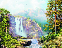 Водопад с горы в густом лесу